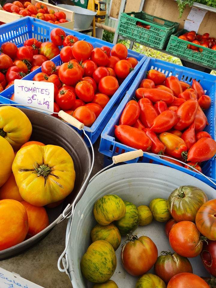 Vendeur de légumes Louzy